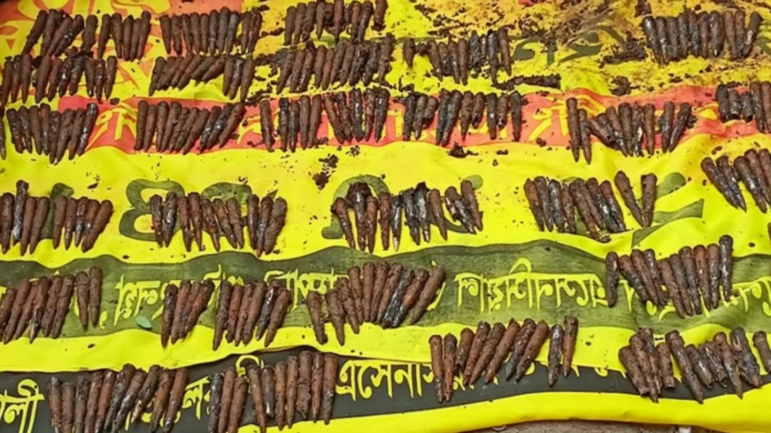 বগুড়ায় ড্রেন খননের সময় ৩৩৪ গুলি উদ্ধার
